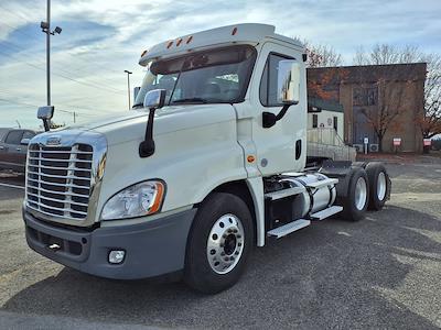 Used 2020 Freightliner Cascadia Detroit Diesel DD15 Semi Truck for sale #878874 - photo 1