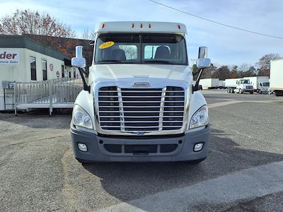 Used 2020 Freightliner Cascadia Detroit Diesel DD15 Semi Truck for sale #878874 - photo 2
