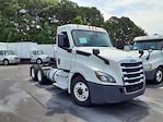 Used 2020 Freightliner Cascadia Detroit DD13 Semi Truck for sale #279709 - photo 1