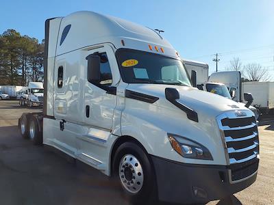 Used 2021 Freightliner Cascadia Detroit Diesel DD15 Semi Truck with Sleeper Cab for sale #507539 - photo 1