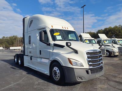 Used 2021 Freightliner Cascadia Detroit Diesel DD15 Semi Truck with Sleeper Cab for sale #507542 - photo 1