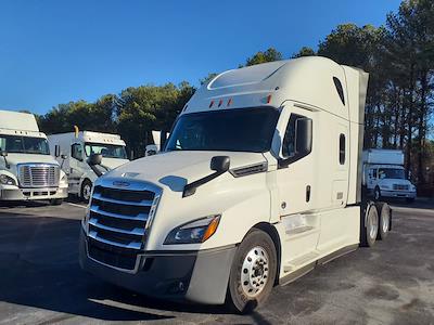 Used 2021 Freightliner Cascadia - photo 1