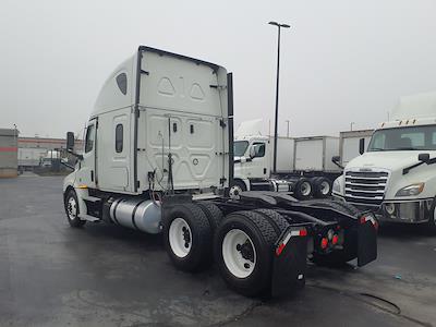 Used 2022 Freightliner Cascadia Detroit Diesel DD15 Semi Truck with Sleeper Cab for sale #550666 - photo 2