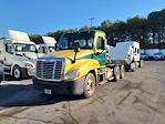 Used 2017 Freightliner Cascadia Detroit DD13 Semi Truck for sale #673898 - photo 4
