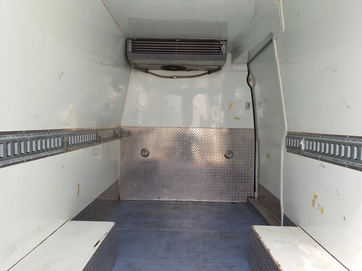 Used 2017 Freightliner Sprinter 3500 - photo 2