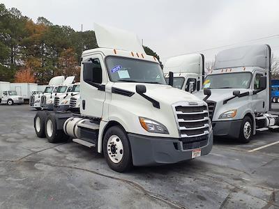 Used 2019 Freightliner Cascadia Detroit DD13 Semi Truck for sale #821231 - photo 1