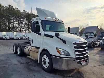 Used 2019 Freightliner Cascadia Detroit Diesel DD15 Semi Truck for sale #824989 - photo 1
