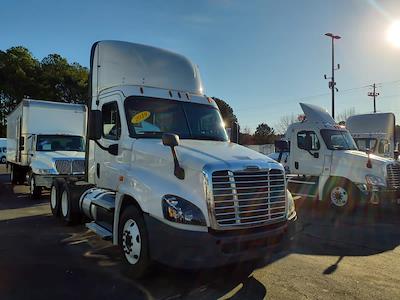 Used 2019 Freightliner Cascadia Detroit Diesel DD15 Semi Truck for sale #862653 - photo 1