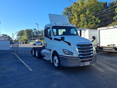 Used 2019 Freightliner Cascadia Detroit DD13 Semi Truck for sale #866742 - photo 1