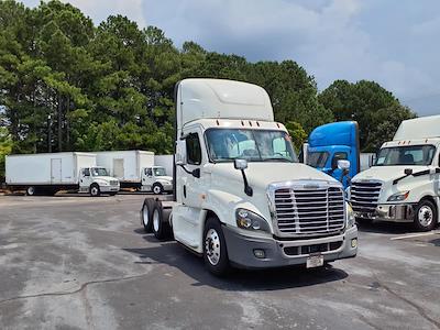 Used 2019 Freightliner Cascadia Detroit Diesel DD15 Semi Truck for sale #869518 - photo 1