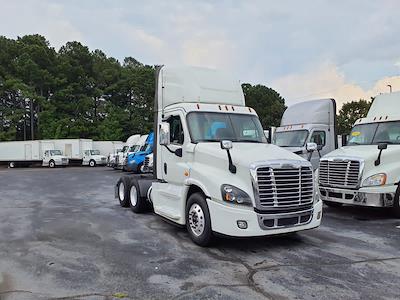 Used 2019 Freightliner Cascadia Detroit Diesel DD15 Semi Truck for sale #869523 - photo 1
