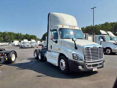 Used 2019 Freightliner Cascadia Detroit Diesel DD15 Semi Truck for sale #869526 - photo 1
