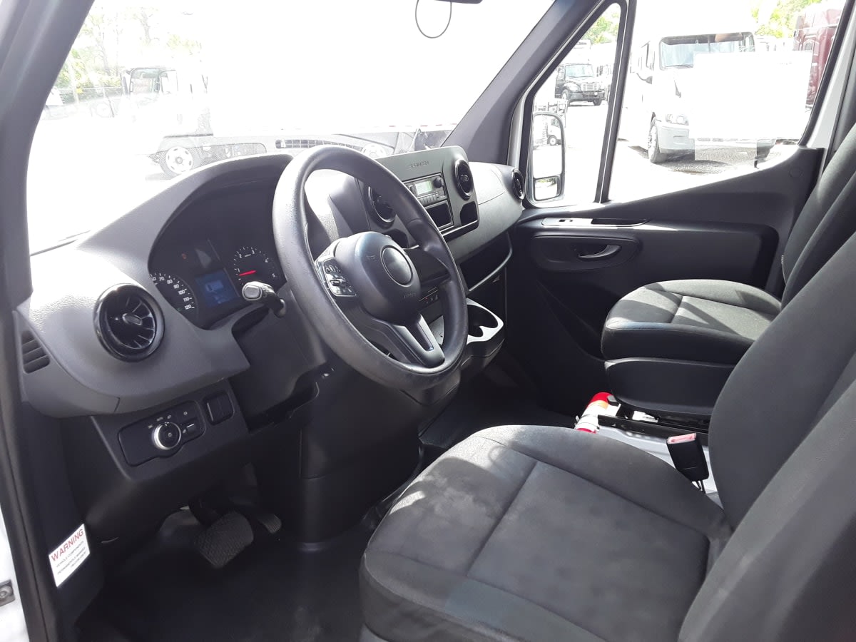 Used 2019 Freightliner Sprinter 3500 - photo 10