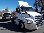 Used 2020 Freightliner Cascadia Detroit DD13 Semi Truck for sale #290969 - photo 4