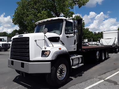Used 2015 Freightliner 108SD Conventional Cab Flatbed Truck for sale #305368 - photo 1