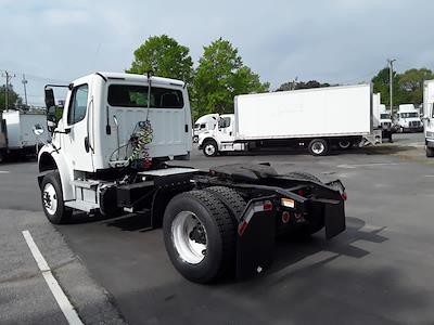 Used 2016 Freightliner M2 106 Cummins ISL Semi Truck for sale #354850 - photo 2