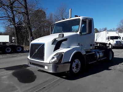 Used 2016 Volvo VNL Volvo D13 Semi Truck for sale #383932 - photo 1
