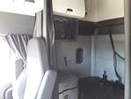 Used 2018 Freightliner Cascadia Detroit Diesel DD15 Semi Truck with Sleeper Cab for sale #583889 - photo 8