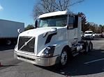 Used 2018 Volvo VNL 6x4 Semi Truck for sale #755234 - photo 1