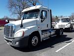 Used 2018 Freightliner Cascadia Cummins X15 Semi Truck for sale #779433 - photo 1