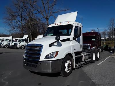 Used 2019 Freightliner Cascadia Detroit DD13 Semi Truck for sale #812986 - photo 1