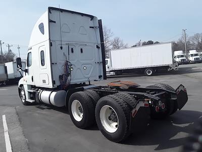Used 2019 Freightliner Cascadia Detroit Diesel DD15 Semi Truck with Sleeper Cab for sale #829218 - photo 2