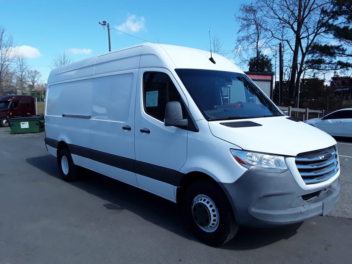 Used 2020 Freightliner Sprinter 3500 - photo 6