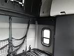Used 2019 Freightliner Cascadia Detroit Diesel DD15 Semi Truck with Sleeper Cab for sale #870702 - photo 11