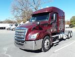 Used 2020 Freightliner Cascadia Detroit DD13 Semi Truck with Sleeper Cab for sale #879738 - photo 1