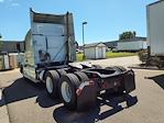 Used 2020 Volvo VNR Volvo D13 Semi Truck for sale #243489 - photo 2