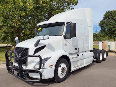 Used 2020 Volvo VNR Volvo D13 Semi Truck for sale #243491 - photo 1