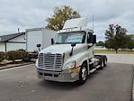 Used 2019 Freightliner Cascadia Detroit DD13 Semi Truck for sale #813323 - photo 1