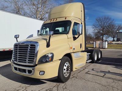 Used 2019 Freightliner Cascadia Detroit Diesel DD15 Semi Truck for sale #814445 - photo 1