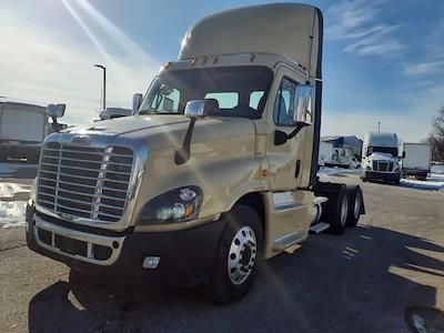 Used 2019 Freightliner Cascadia Detroit Diesel DD15 Semi Truck for sale #814450 - photo 1