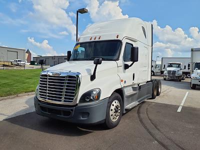 Used 2019 Freightliner Cascadia Detroit Diesel DD15 Semi Truck with Sleeper Cab for sale #862621 - photo 1