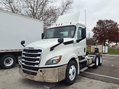 Used 2019 Freightliner Cascadia Detroit DD13 Semi Truck for sale #876650 - photo 1
