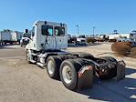 Used 2019 Freightliner Cascadia Detroit DD13 Semi Truck for sale #878214 - photo 2