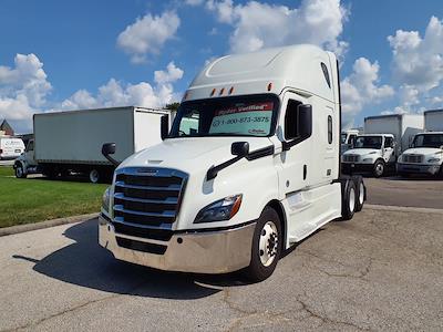 Used 2019 Freightliner Cascadia Detroit Diesel DD15 Semi Truck with Sleeper Cab for sale #881899 - photo 1