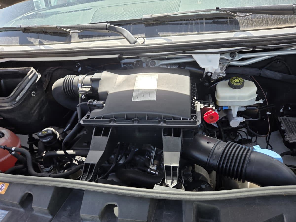 Used 2019 Freightliner Sprinter - photo 11