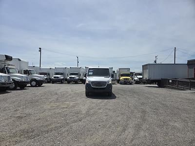 Used 2019 Freightliner Sprinter - photo 2