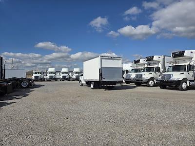 Used 2020 GMC Savana 3500 Box Truck for sale #281630 - photo 2