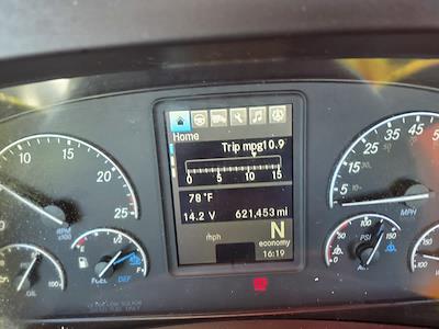 Used 2020 Freightliner Cascadia - photo 1