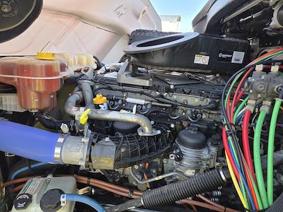 Used 2020 Freightliner Cascadia - photo 1