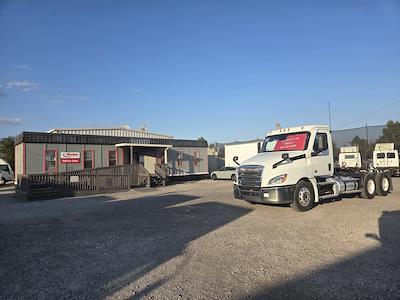 Used 2021 Freightliner Cascadia Detroit DD13 Semi Truck for sale #298327 - photo 1