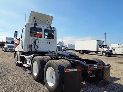 Used 2019 Freightliner Cascadia Detroit DD13 Semi Truck for sale #588275 - photo 2