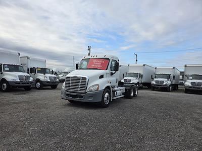 Used 2018 Freightliner Cascadia Detroit DD13 Semi Truck for sale #764493 - photo 1