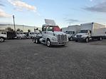 Used 2018 Freightliner Cascadia Detroit DD13 Semi Truck for sale #784953 - photo 4
