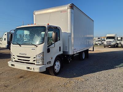 Used 2018 Isuzu NQR Regular Cab 4x2 18' Box Truck for sale #804351 - photo 1