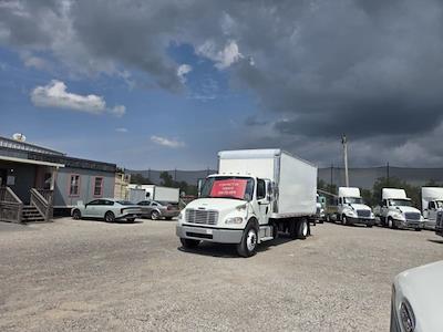 Used 2019 Freightliner M2 106 Conventional Cab Box Truck for sale #861867 - photo 1