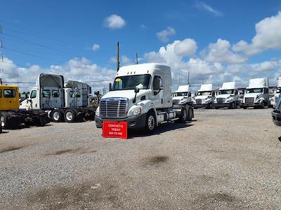 Used 2020 Freightliner Cascadia Detroit DD13 Semi Truck with Sleeper Cab for sale #894916 - photo 1
